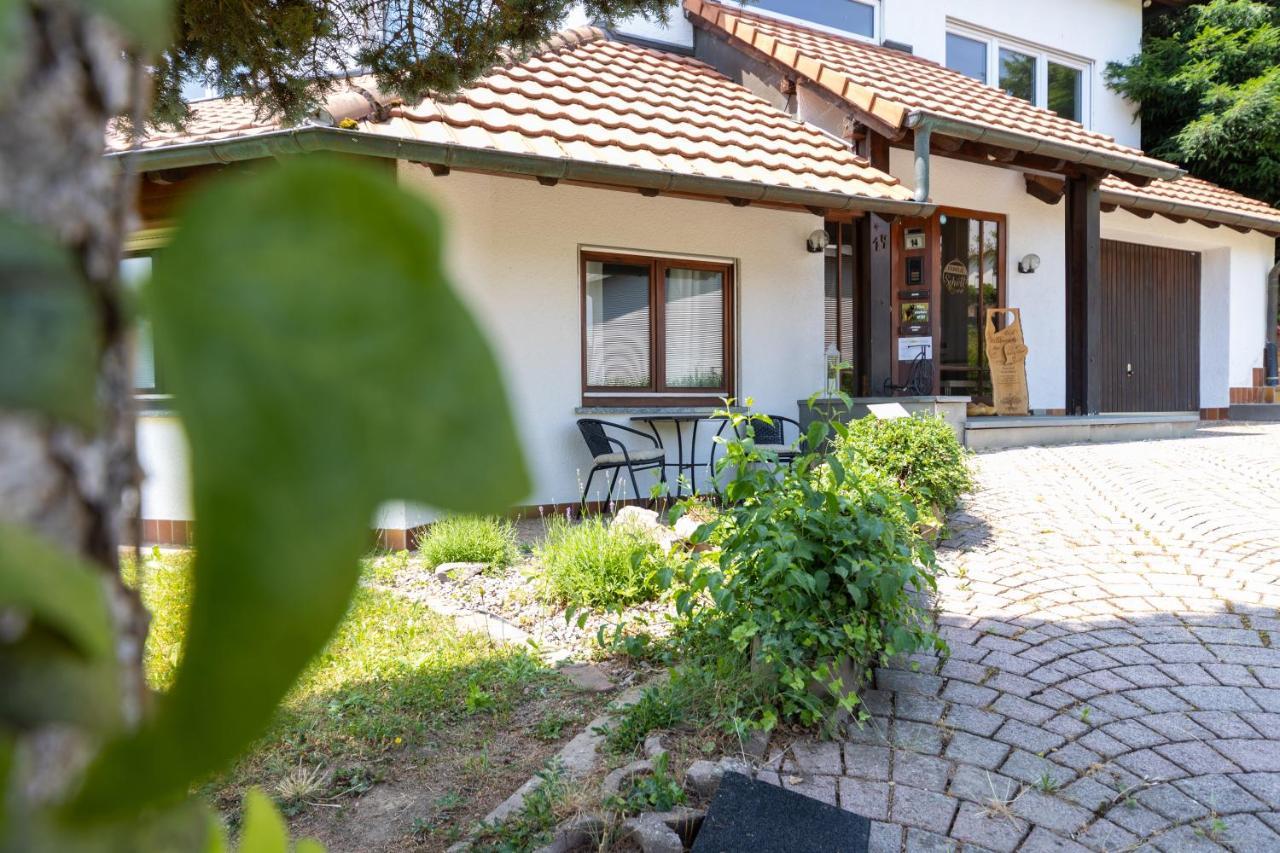 Ferienwohnung Schott คิพเพนไฮม์ ภายนอก รูปภาพ