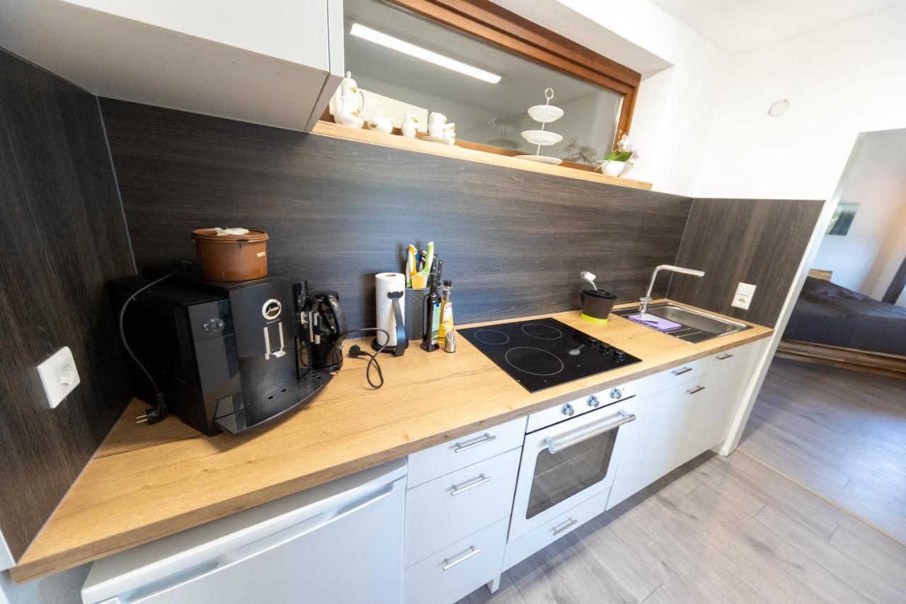 Ferienwohnung Schott คิพเพนไฮม์ ภายนอก รูปภาพ